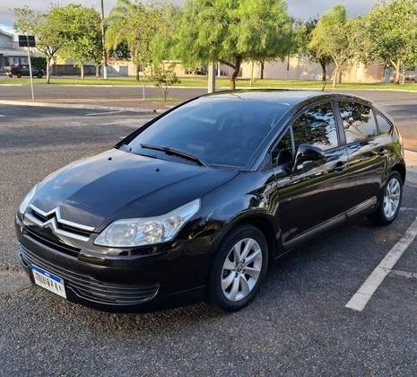 CITROËN C4 1.6 GLX 16V FLEX 4P MANUAL CITROËN C4 1.6 GLX 16V FLEX 4P MANUAL
